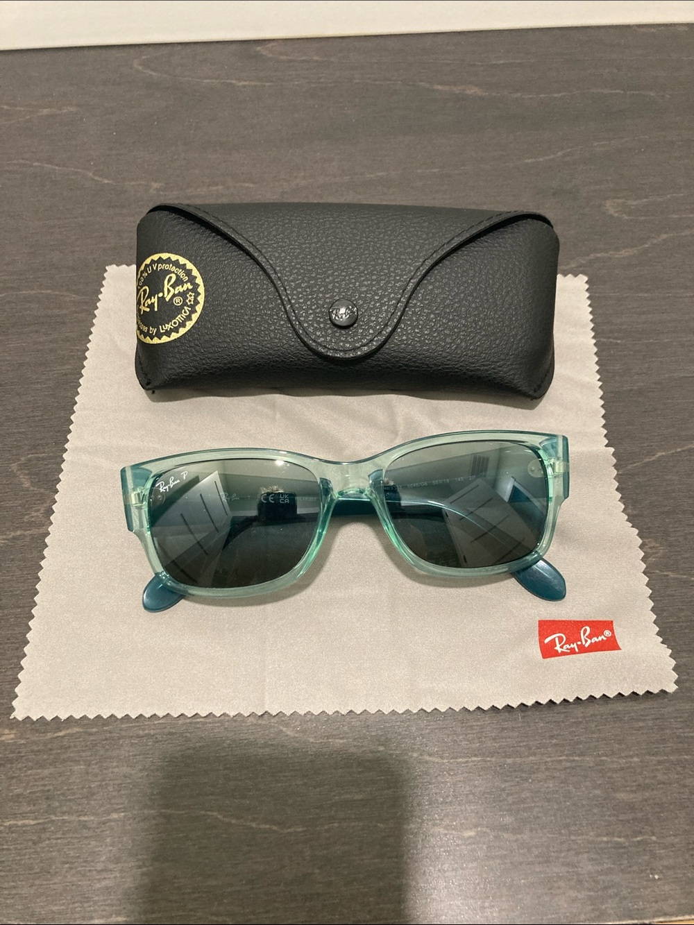 Ray-Ban RB4388 Transparent Green Pillow Sunglasses Blue Polarized Lens-EUC-Case